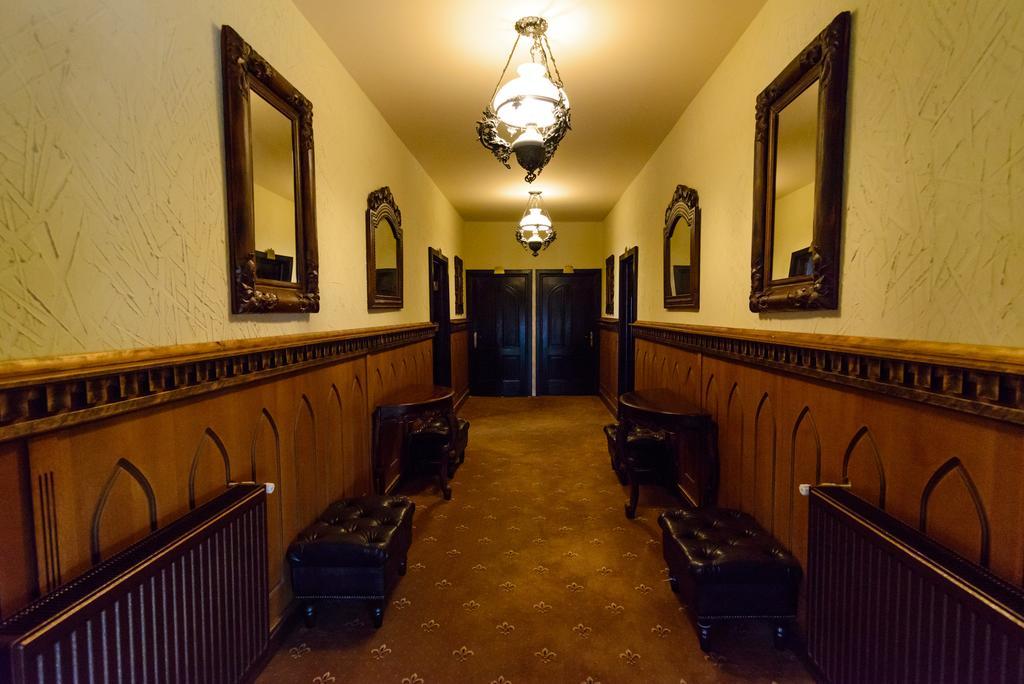 Hotel Lacetate Piteszti Zewnętrze zdjęcie