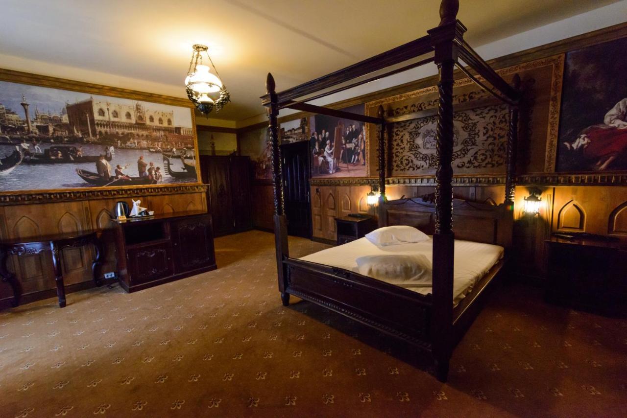 Hotel Lacetate Piteszti Zewnętrze zdjęcie