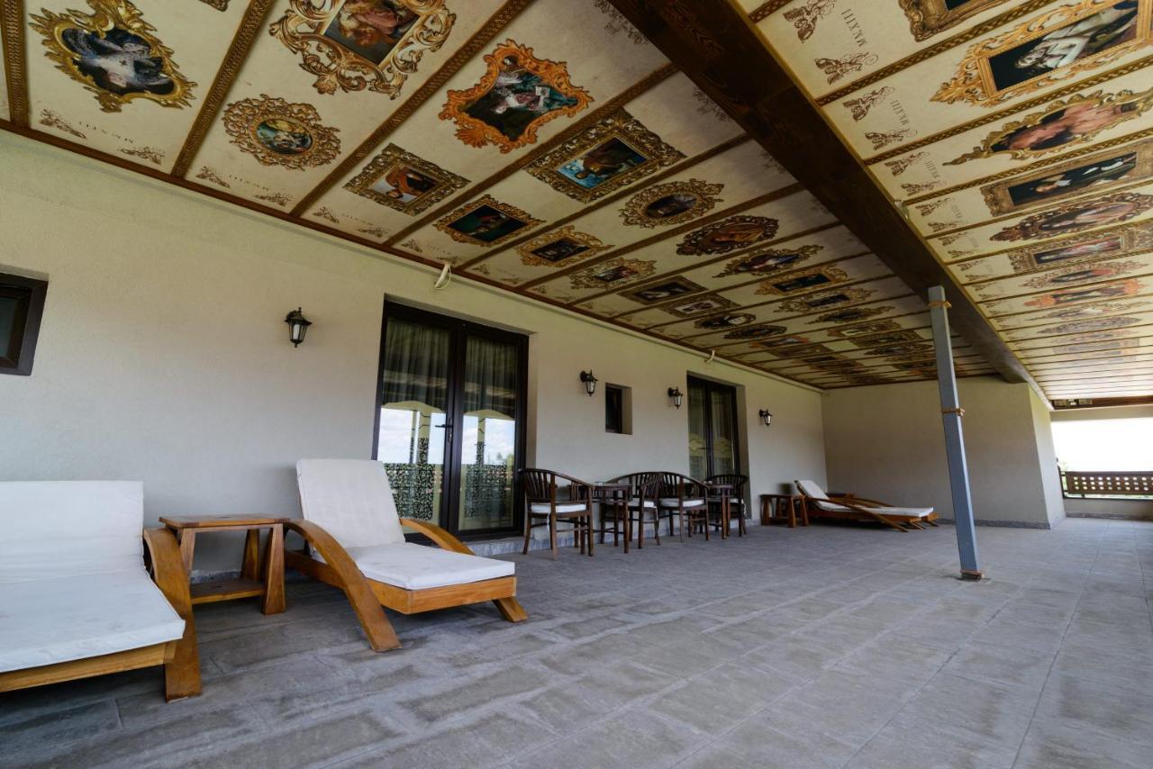 Hotel Lacetate Piteszti Zewnętrze zdjęcie