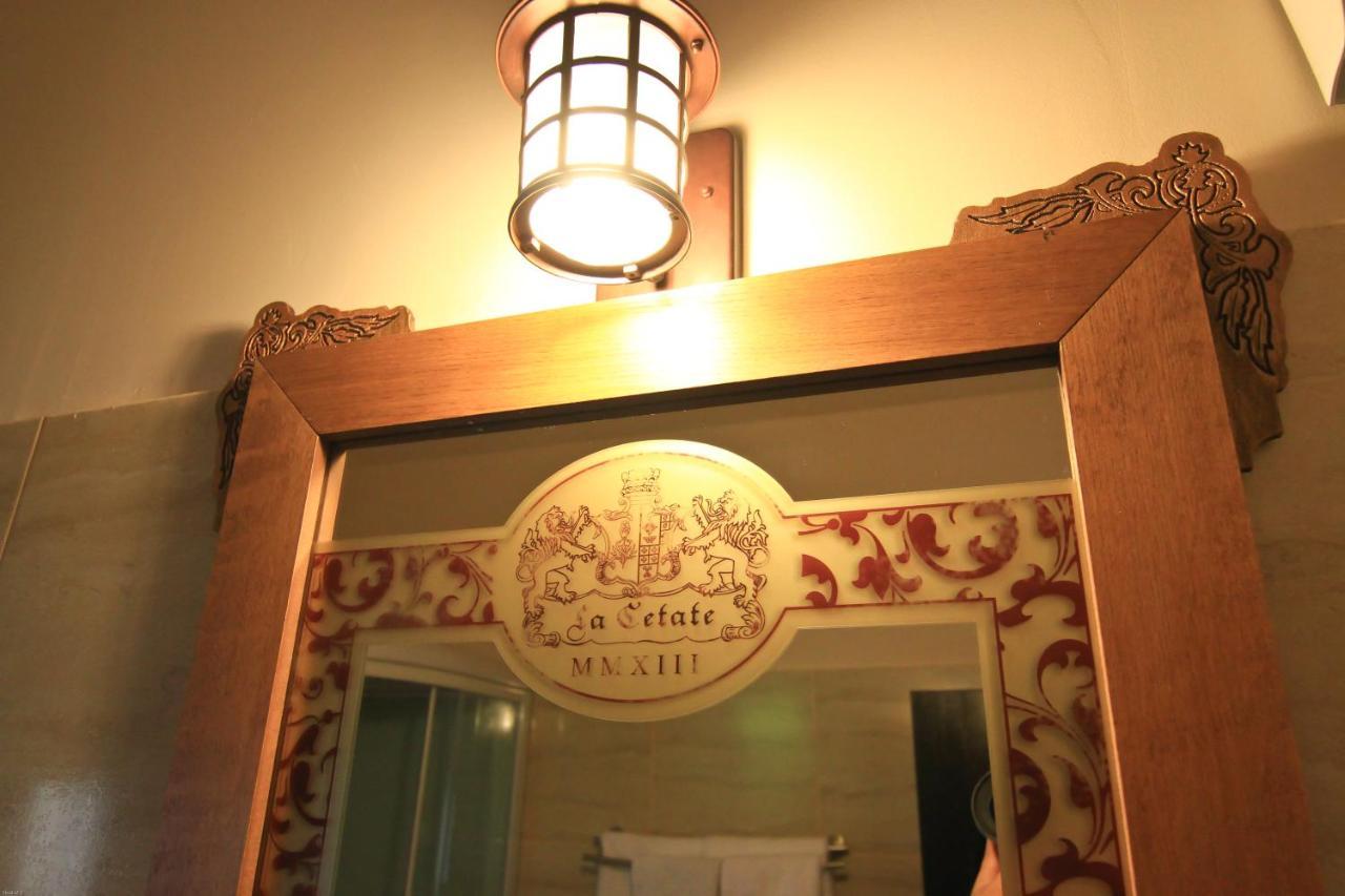 Hotel Lacetate Piteszti Zewnętrze zdjęcie
